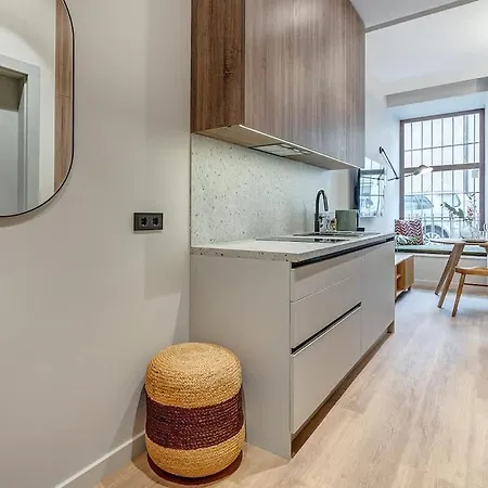 Апартаменты Domillion Modern Old Town Retreat So1c *