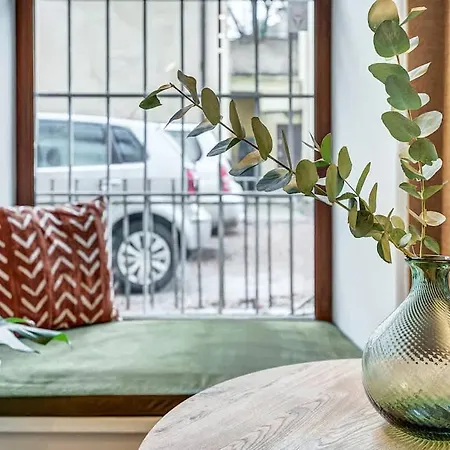 Domillion Modern Old Town Retreat So1c Апартаменты