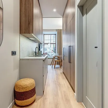 Domillion Modern Old Town Retreat So1c Wilna